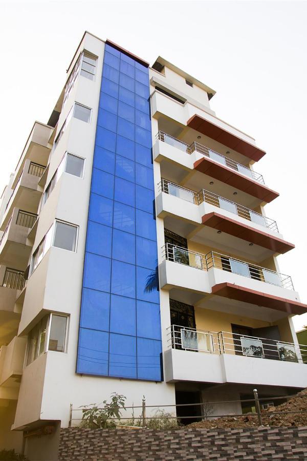 Hotel Park Riviera Guwahati Ngoại thất bức ảnh